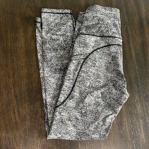 Ultra High Waisted Black and White leggings
